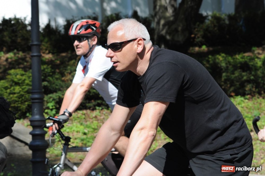 Zdjęcie w galerii na portalu naszraciborz.pl: Ścieżki po wałach oficjalnie otwarte wiadomości z regionu