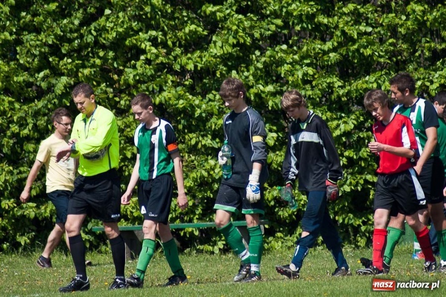 Zdjęcie w galerii na portalu naszraciborz.pl: Wojciech Klecha bohaterem Samborowic wiadomości z regionu