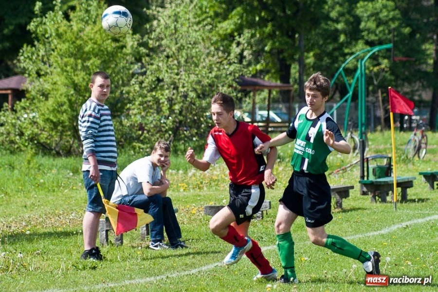 Zdjęcie w galerii na portalu naszraciborz.pl: Wojciech Klecha bohaterem Samborowic wiadomości z regionu