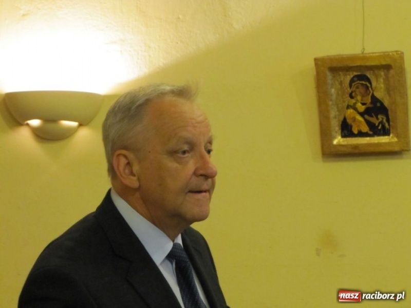 Zdjęcie w galerii na portalu naszraciborz.pl: Polityk PiS spotkał się z raciborzanami wiadomości z regionu