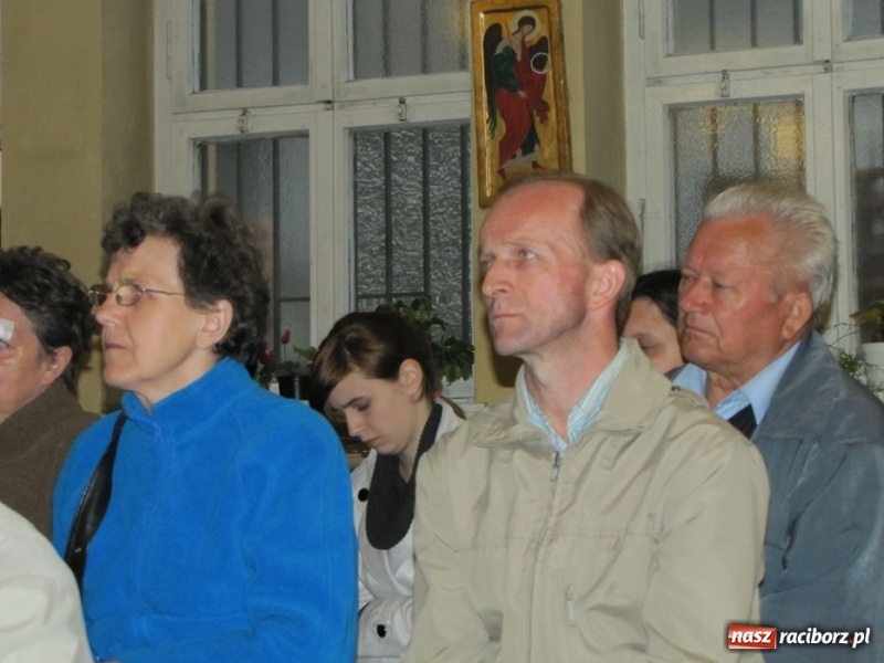 Zdjęcie w galerii na portalu naszraciborz.pl: Polityk PiS spotkał się z raciborzanami wiadomości z regionu