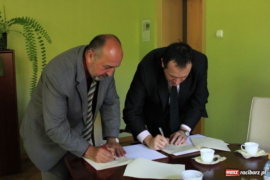 Zdjęcie w galerii na portalu naszraciborz.pl: PWSZ walczy o nowych studentów wiadomości z regionu