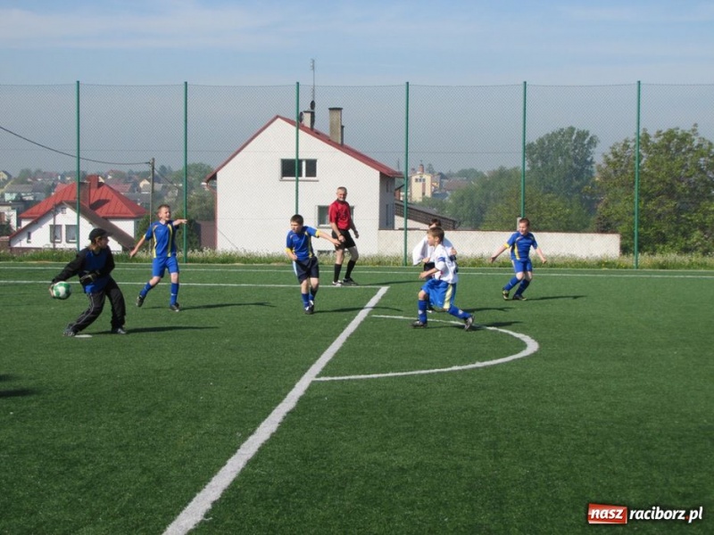 Zdjęcie w galerii na portalu naszraciborz.pl: Młodziki zagrały w powiatowym turnieju wiadomości z regionu