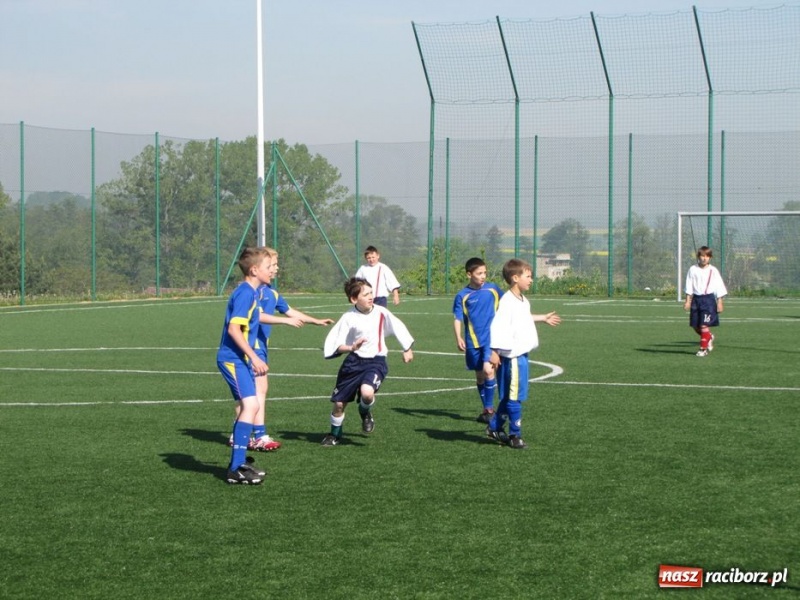 Zdjęcie w galerii na portalu naszraciborz.pl: Młodziki zagrały w powiatowym turnieju wiadomości z regionu