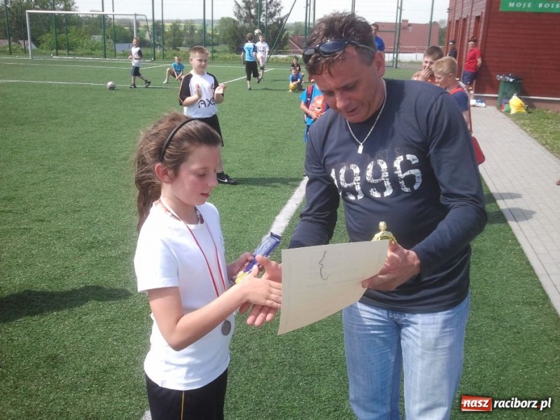 Zdjęcie w galerii na portalu naszraciborz.pl: Młodziki zagrały w powiatowym turnieju wiadomości z regionu