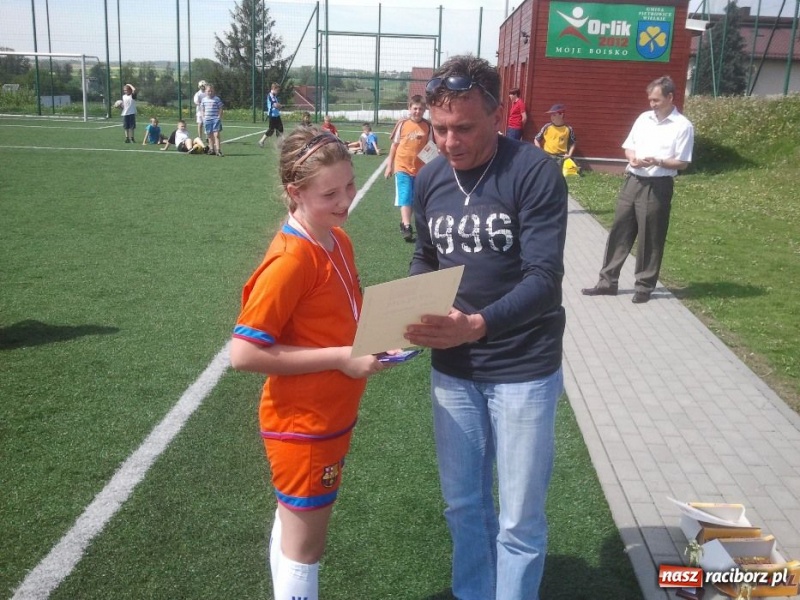 Zdjęcie w galerii na portalu naszraciborz.pl: Młodziki zagrały w powiatowym turnieju wiadomości z regionu