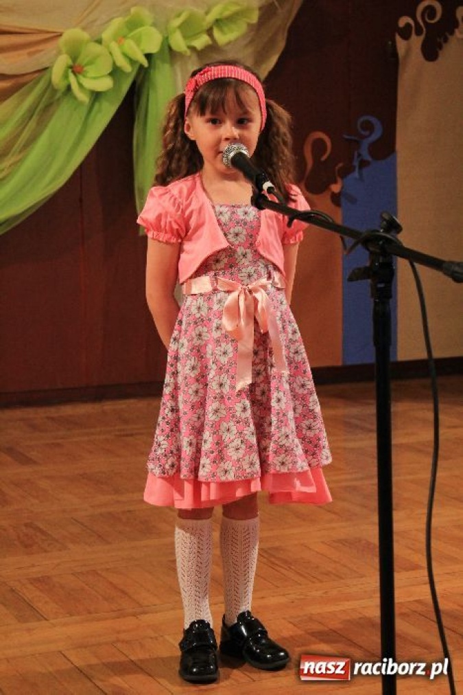 Zdjęcie w galerii na portalu naszraciborz.pl: Młode talenty odkrywano w Tworkowie wiadomości z regionu