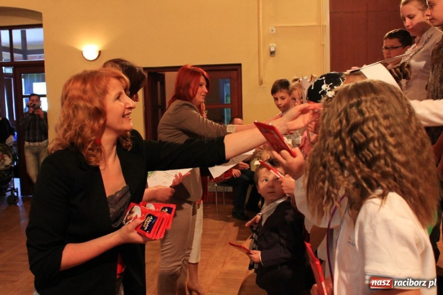 Zdjęcie w galerii na portalu naszraciborz.pl: Młode talenty odkrywano w Tworkowie wiadomości z regionu