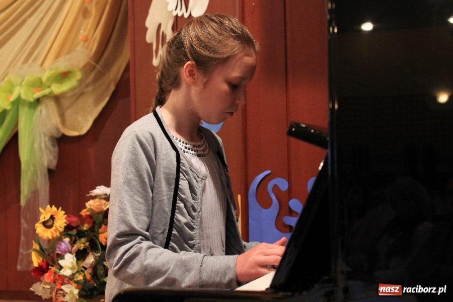 Zdjęcie w galerii na portalu naszraciborz.pl: Swoimi talentami dzielili się z widzami wiadomości z regionu