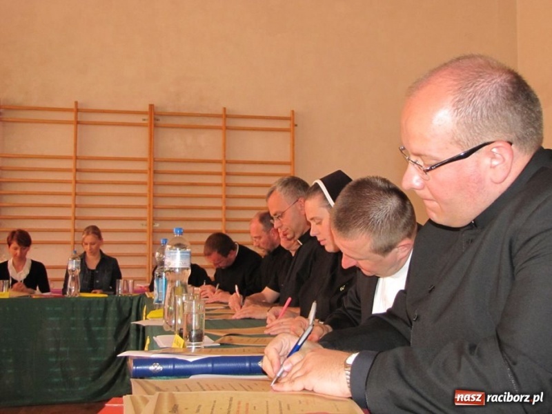 Zdjęcie w galerii na portalu naszraciborz.pl: W Bieńkowicach śmiał się cały świat wiadomości z regionu