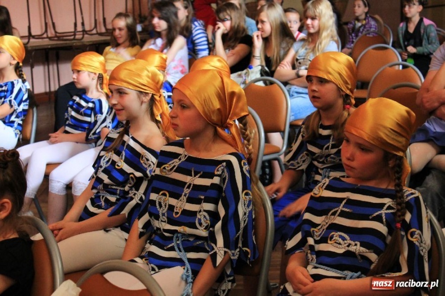 Zdjęcie w galerii na portalu naszraciborz.pl: Kozy i barany na scenie w Krzanowicach wiadomości z regionu