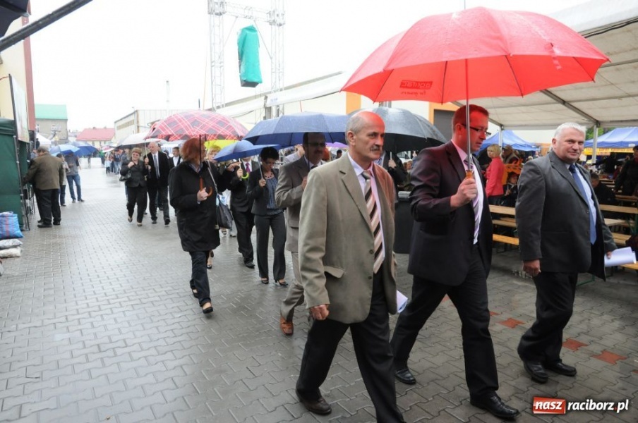 Zdjęcie w galerii na portalu naszraciborz.pl: Deszcz nie odstraszył zwiedzających wiadomości z regionu