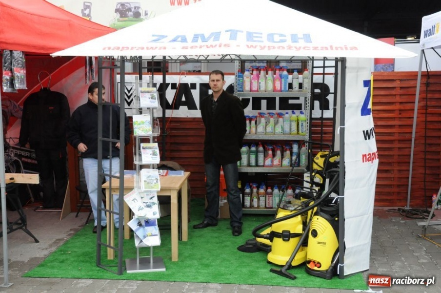 Zdjęcie w galerii na portalu naszraciborz.pl: Deszcz nie odstraszył zwiedzających wiadomości z regionu