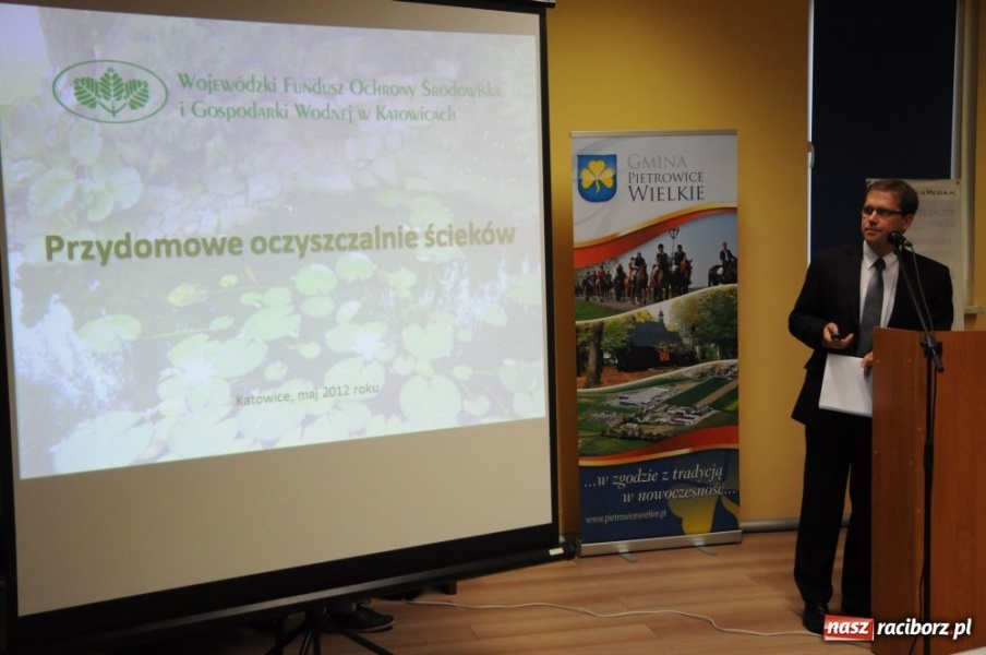 Zdjęcie w galerii na portalu naszraciborz.pl: Deszcz nie odstraszył zwiedzających wiadomości z regionu