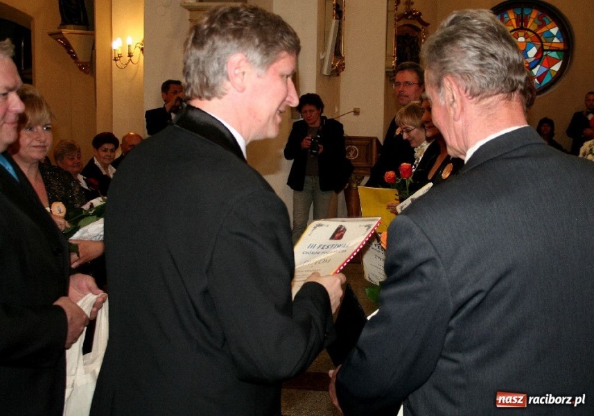 Zdjęcie w galerii na portalu naszraciborz.pl: Zachwycające występy Chórów Pogranicza wiadomości z regionu