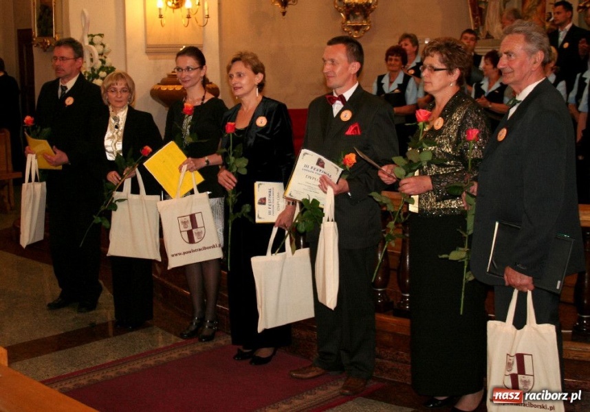 Zdjęcie w galerii na portalu naszraciborz.pl: Zachwycające występy Chórów Pogranicza wiadomości z regionu