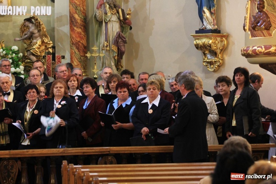 Zdjęcie w galerii na portalu naszraciborz.pl: Zachwycające występy Chórów Pogranicza wiadomości z regionu