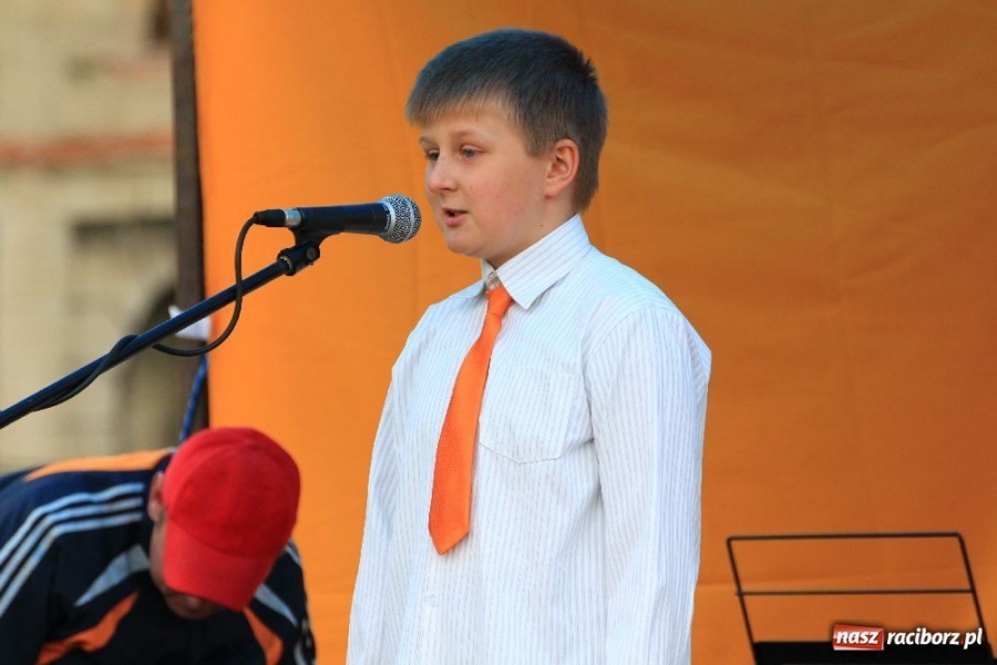 Zdjęcie w galerii na portalu naszraciborz.pl: Koncert udany mimo niepogody wiadomości z regionu