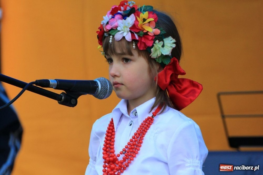 Zdjęcie w galerii na portalu naszraciborz.pl: Koncert udany mimo niepogody wiadomości z regionu