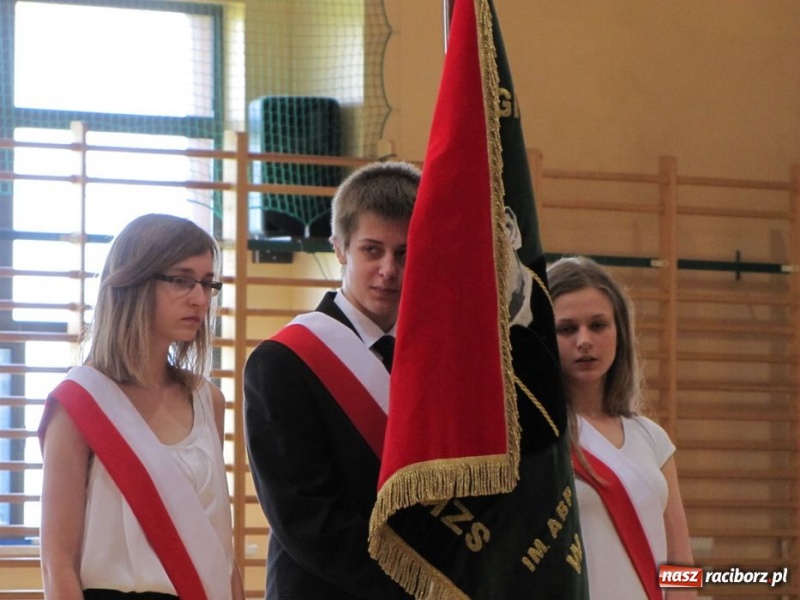 Zdjęcie w galerii na portalu naszraciborz.pl: Szkoła w Rudniku uczciła patrona wiadomości z regionu