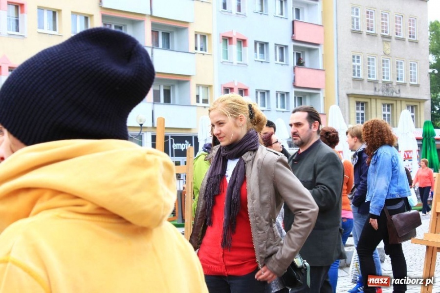 Zdjęcie w galerii na portalu naszraciborz.pl: Stworzyli panoramę graficzną na rynku wiadomości z regionu