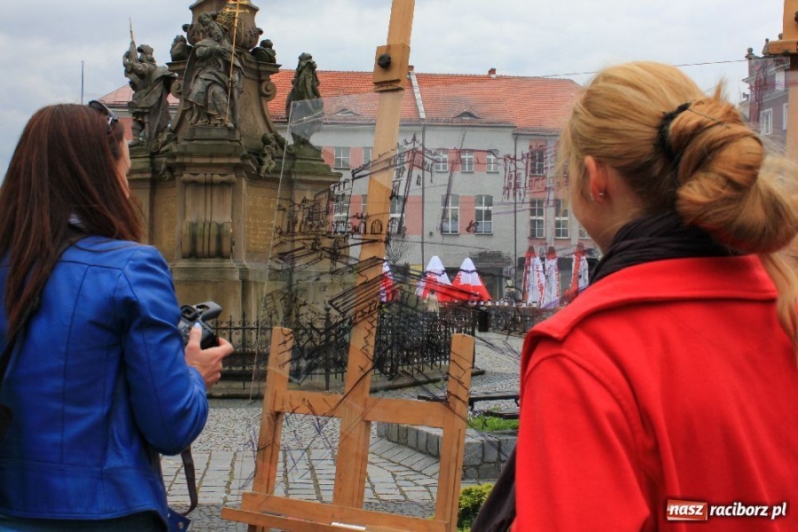 Zdjęcie w galerii na portalu naszraciborz.pl: Stworzyli panoramę graficzną na rynku wiadomości z regionu