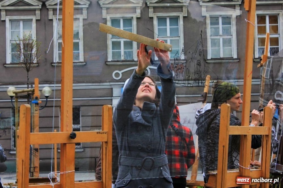 Zdjęcie w galerii na portalu naszraciborz.pl: Stworzyli panoramę graficzną na rynku wiadomości z regionu