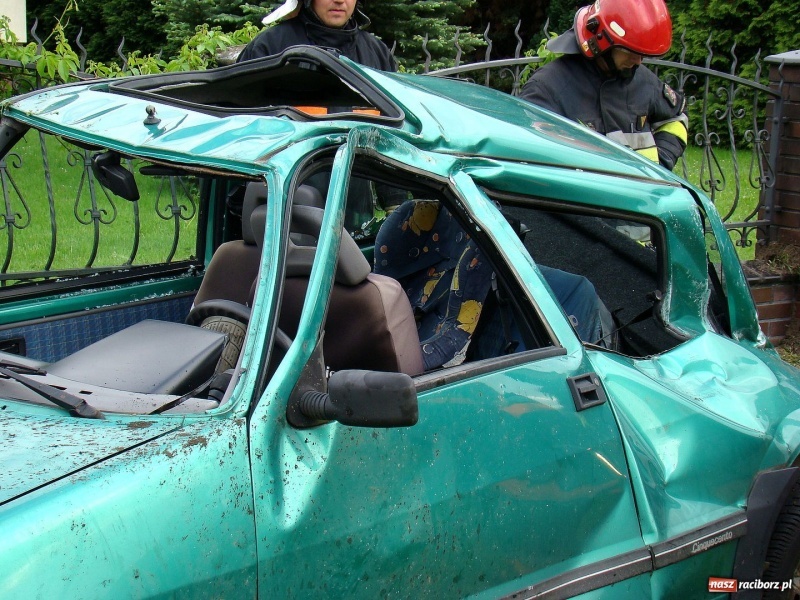 Zdjęcie w galerii na portalu naszraciborz.pl: Feralny finał wyprzedzania na trzeciego wiadomości z regionu