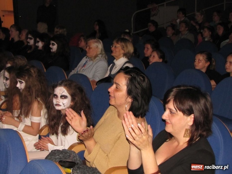 Zdjęcie w galerii na portalu naszraciborz.pl: Konkurs zachwycił publiczność w Strzesze wiadomości z regionu