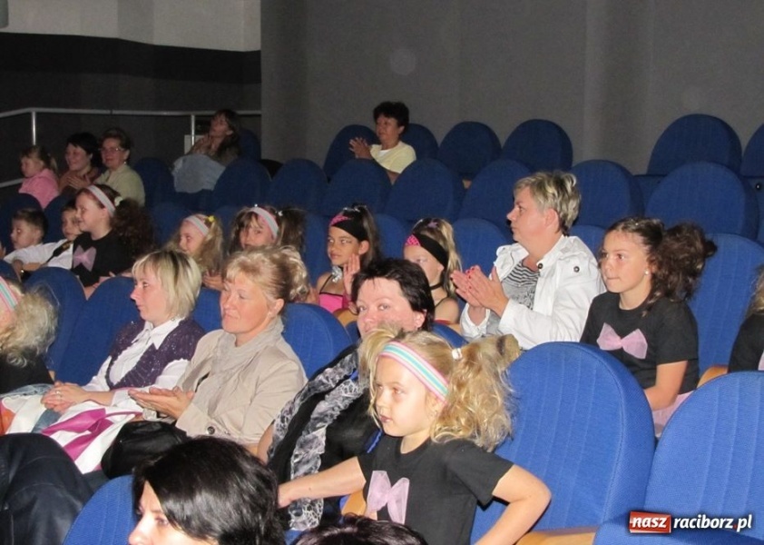 Zdjęcie w galerii na portalu naszraciborz.pl: Konkurs zachwycił publiczność w Strzesze wiadomości z regionu