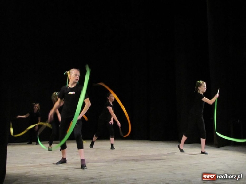 Zdjęcie w galerii na portalu naszraciborz.pl: Konkurs zachwycił publiczność w Strzesze wiadomości z regionu