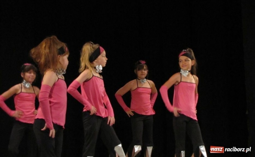 Zdjęcie w galerii na portalu naszraciborz.pl: Konkurs zachwycił publiczność w Strzesze wiadomości z regionu