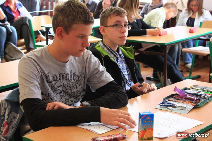 Zdjęcie w galerii na portalu naszraciborz.pl: Ekomat wygrał zespół z SP nr 13 wiadomości z regionu