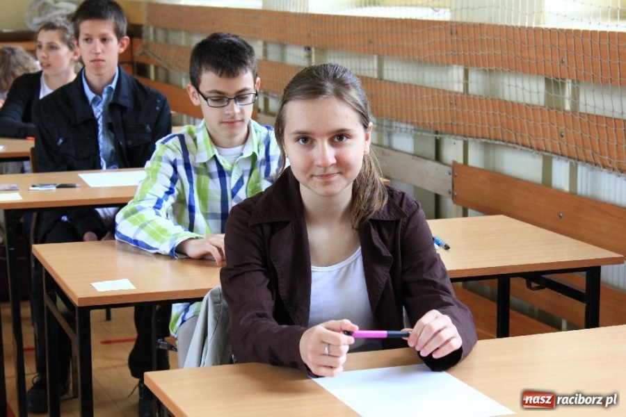 Zdjęcie w galerii na portalu naszraciborz.pl: Znamy mistrza ortografii 2012 wiadomości z regionu