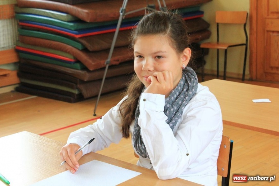 Zdjęcie w galerii na portalu naszraciborz.pl: Znamy mistrza ortografii 2012 wiadomości z regionu