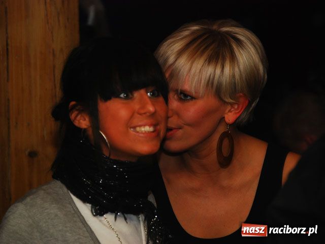 Zdjęcie w galerii na portalu naszraciborz.pl: Party OZON wiadomości z regionu