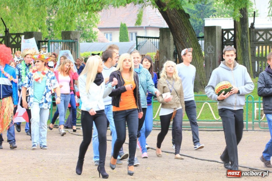 Zdjęcie w galerii na portalu naszraciborz.pl: Juwenalia w rytmie Euro 2012 wiadomości z regionu