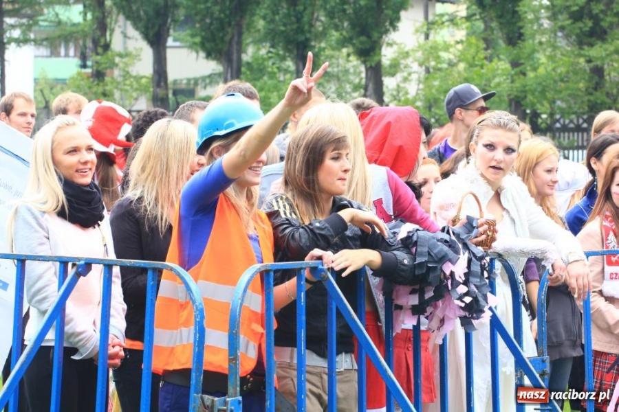 Zdjęcie w galerii na portalu naszraciborz.pl: Juwenalia w rytmie Euro 2012 wiadomości z regionu