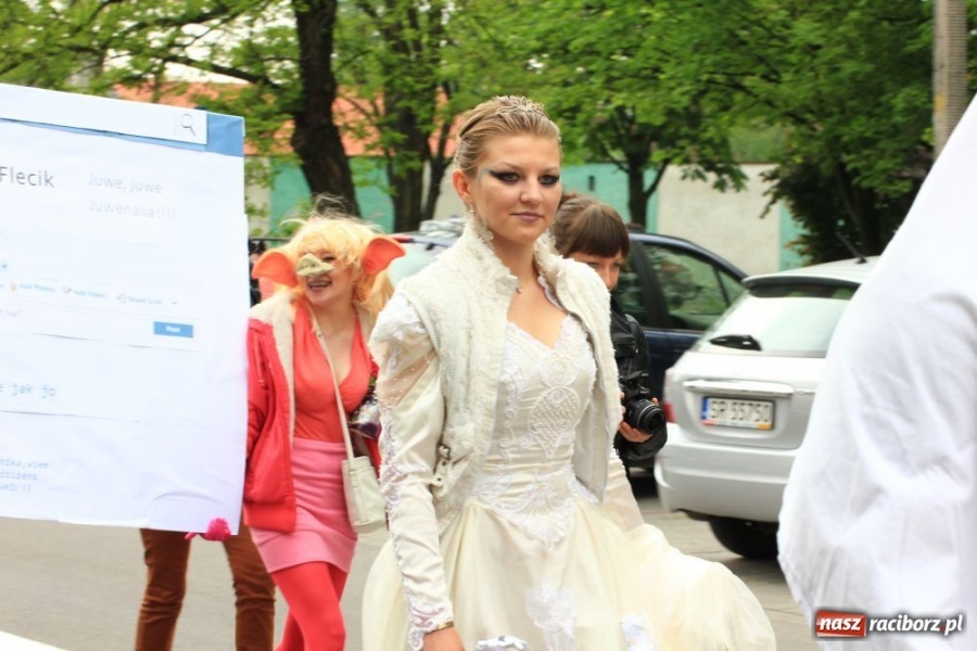 Zdjęcie w galerii na portalu naszraciborz.pl: Juwenalia w rytmie Euro 2012 wiadomości z regionu