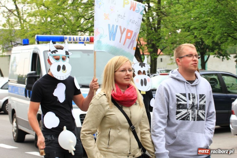 Zdjęcie w galerii na portalu naszraciborz.pl: Juwenalia w rytmie Euro 2012 wiadomości z regionu