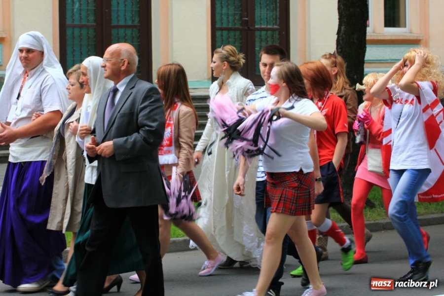 Zdjęcie w galerii na portalu naszraciborz.pl: Juwenalia w rytmie Euro 2012 wiadomości z regionu