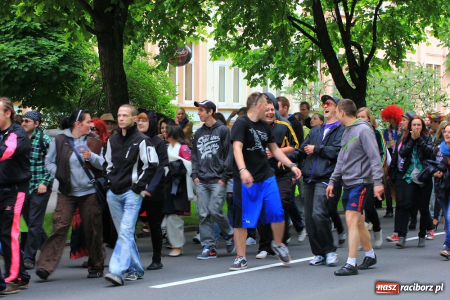 Zdjęcie w galerii na portalu naszraciborz.pl: Juwenalia w rytmie Euro 2012 wiadomości z regionu