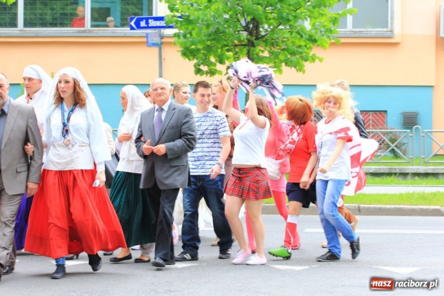 Zdjęcie w galerii na portalu naszraciborz.pl: Juwenalia w rytmie Euro 2012 wiadomości z regionu