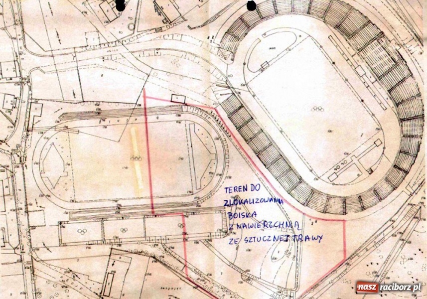 Zdjęcie w galerii na portalu naszraciborz.pl: Na Ostrogu powstanie nowe boisko wiadomości z regionu