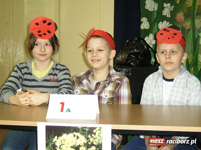 Zdjęcie w galerii na portalu naszraciborz.pl: Konkurs wiedzy w SP 4 wiadomości z regionu