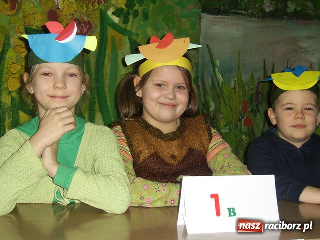 Zdjęcie w galerii na portalu naszraciborz.pl: Konkurs wiedzy w SP 4 wiadomości z regionu