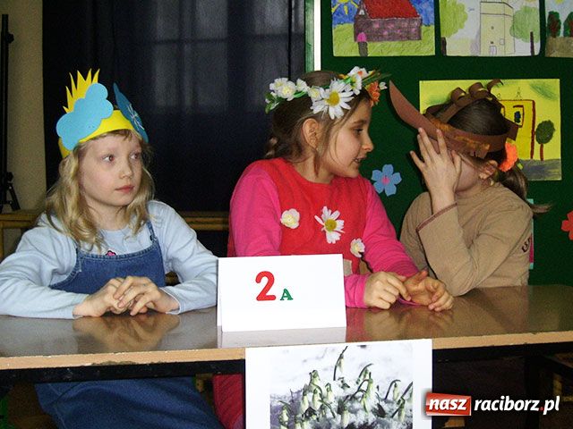 Zdjęcie w galerii na portalu naszraciborz.pl: Konkurs wiedzy w SP 4 wiadomości z regionu
