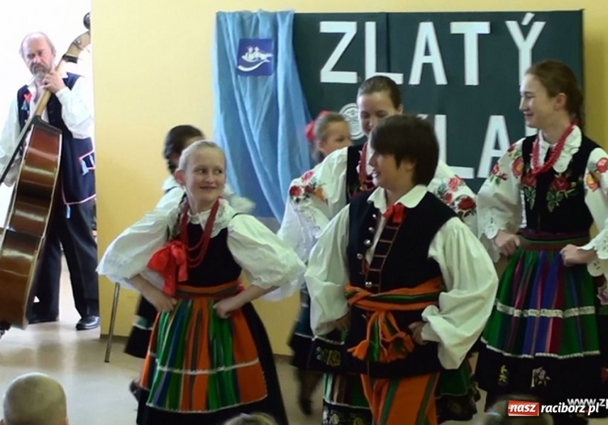 Zdjęcie w galerii na portalu naszraciborz.pl: Strzecha na Złotym Kłosie wiadomości z regionu