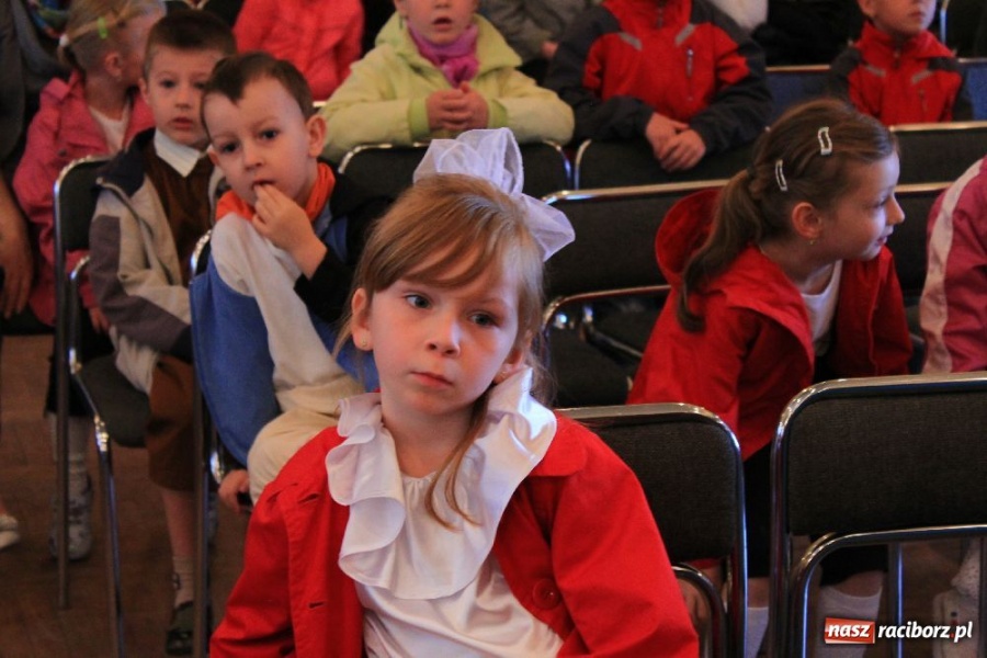 Zdjęcie w galerii na portalu naszraciborz.pl: Przegląd Teatrzyków w Tworkowie wiadomości z regionu