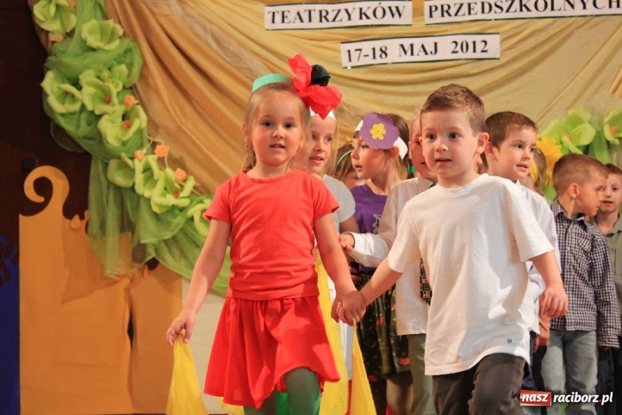 Zdjęcie w galerii na portalu naszraciborz.pl: Przegląd Teatrzyków w Tworkowie wiadomości z regionu